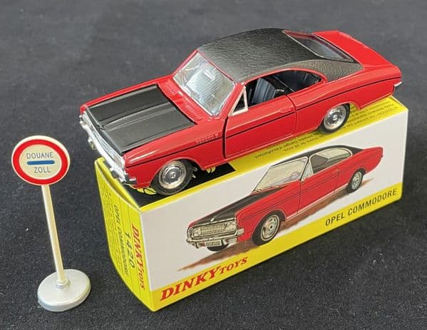 Atlas French Dinky 1420 Opel Commodore - Red c/w Customs sign