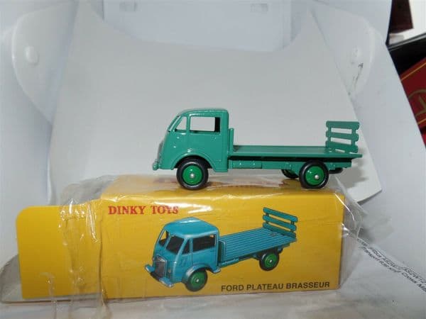 Atlas French Dinky 25H FORD PLATEAU BRASSEUR FLATBED GREEN