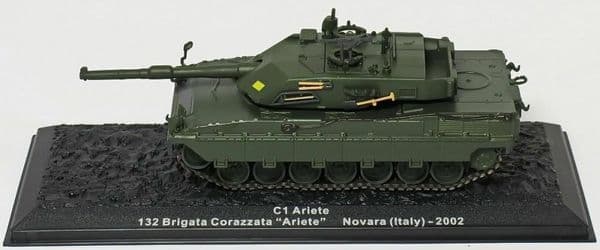 Atlas GJ12 1/72 Scale Tank Italy Italian C1 Ariete 132 Corazzata  Novara 2002