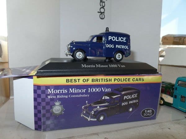 Atlas JA04 1/43 O Scale British Police Morris Minor Van Dog Patrol W Yorks