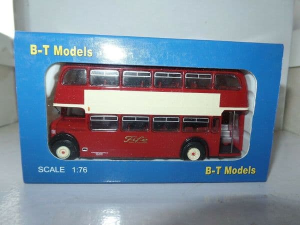 B T Models B104B 1/76 OO Scale Bristol Lodekka LD Bus Alexander Fife Garage