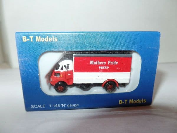 B T Models N008 1/148 N Gauge Leyland FG Van Mothers Pride Bread