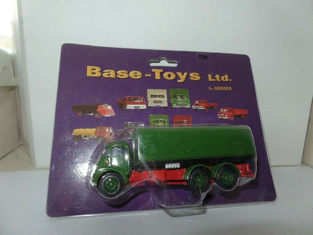 Base Toys L05 Long Packing Cases 1:76 Scale 