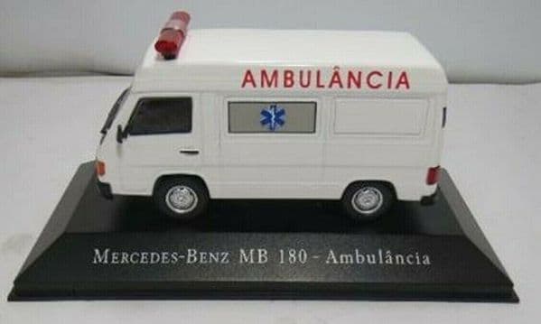 Brazilian Brazil KM16 1/43 SCALE Mercedes MB180  Ambulancia Ambulance