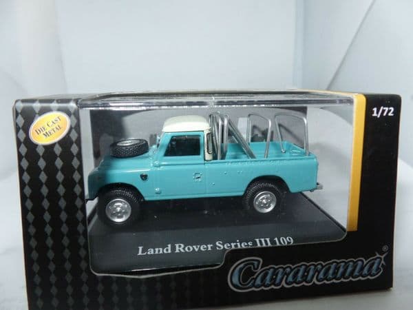 Cararama 1/72 Scale 7-52241 Land Rover Series III 109 Light Blue Turquoise Frame