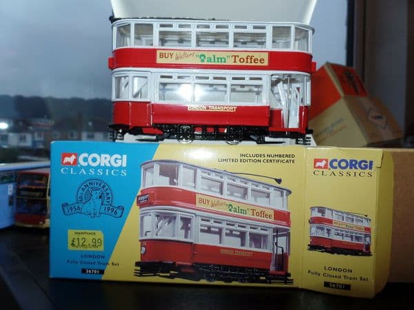 Corgi  36701 Closed Top Dick Kerr Tram  London Transport Highbury MIMB