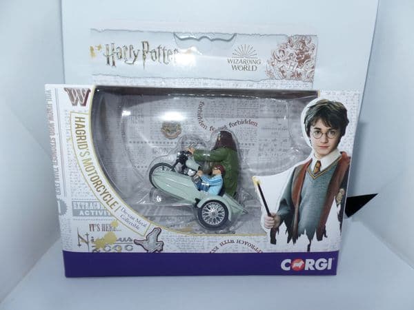 CORGI CC99727 1/43 SCALE HARRY POTTER Hagrid Motorcycle and Sidecar FIGURES