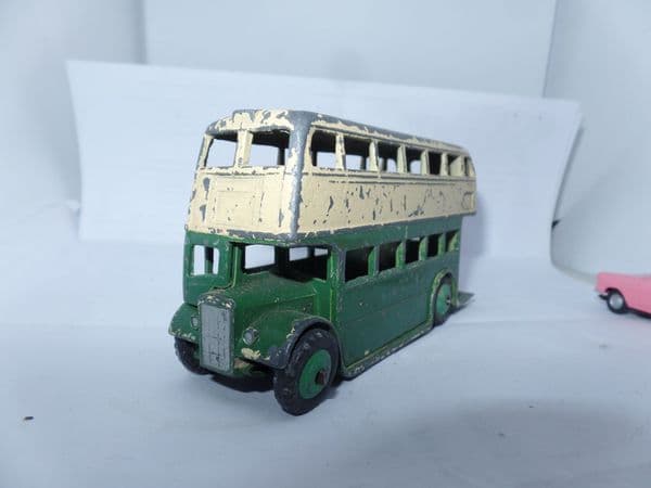 Dinky 29C/290 Bus Green & Cream Paint Loss Leyland Radiator with Roofbox  UB