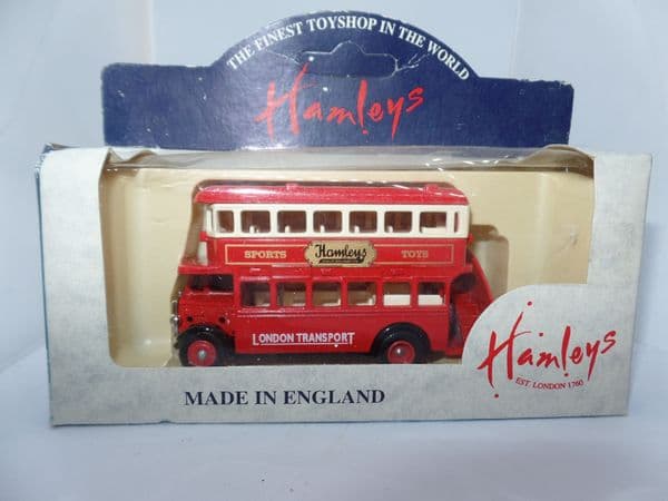 Lledo DG015022 AEC Regent Bus London Transport Hamleys Toy Sports Shop