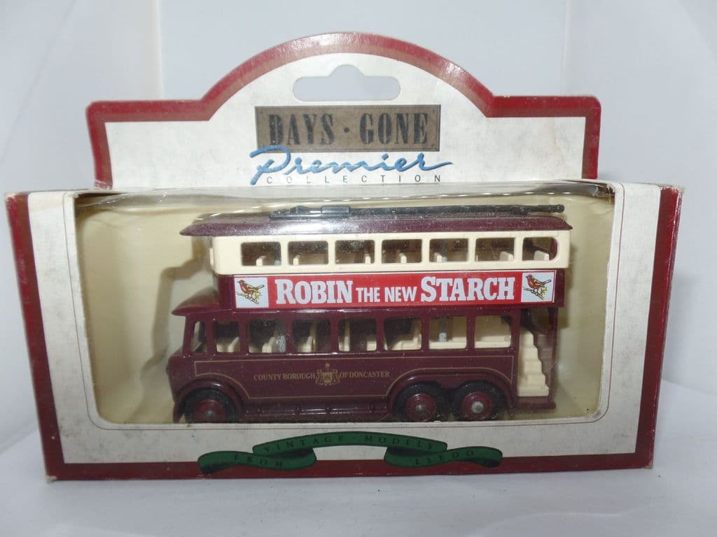 Lledo Days Gone 1928 Karrier E6 Trolley Bus in Newcastle Livery Crosse and Black 