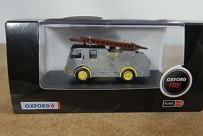 Oxford 76F8006 F8006 1/76 OO Scale Dennis F8 Fire Engine West Sussex Fire Brigade