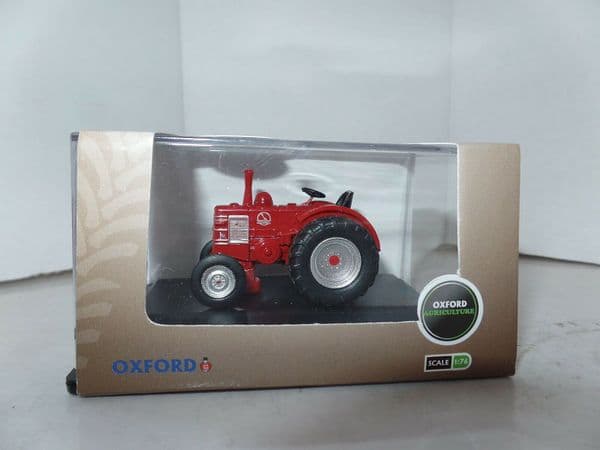 Oxford 76FMT003 FMT003 1/76 OO Scale Field Marshall Tractor  Red
