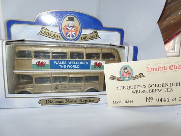 Oxford 76RM044 RM44  1/76 OO Scale London Routemaster Bus Queens Golden Jubilee 2002 Wales Welsh Tea