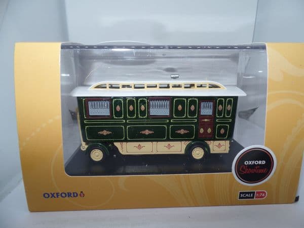 Oxford 76SCV002 SCV002 1/76 OO Scale Showmans Living Caravan  Green