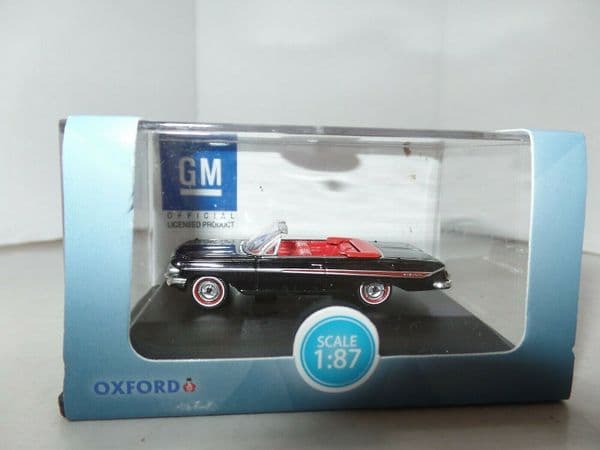 Oxford 87CI61001 CI61001 1/87 HO Scale Chevrolet Impala 1961 Tuxedo Black Red